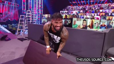 WWE_TLC_2020_PPV_720p_WEB_h264-HEEL_mp41995.jpg