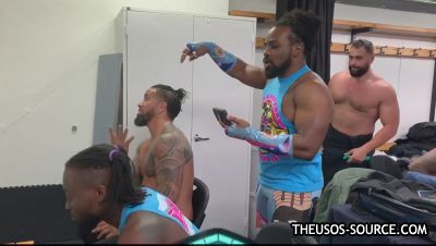 KOFI_KINGSTON_vs__JEY_USO_UpUpDownDown_Championship_Match_mp40481.jpg