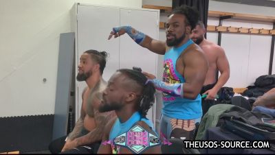 KOFI_KINGSTON_vs__JEY_USO_UpUpDownDown_Championship_Match_mp40482.jpg