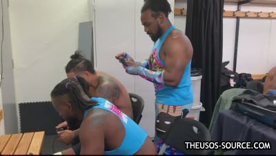 KOFI_KINGSTON_vs__JEY_USO_UpUpDownDown_Championship_Match_mp40520.jpg