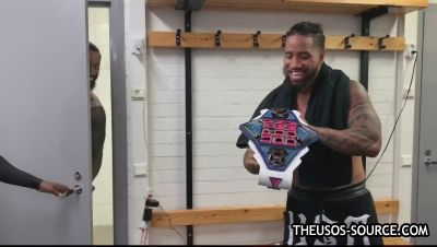 KOFI_KINGSTON_vs__JEY_USO_UpUpDownDown_Championship_Match_mp41379.jpg