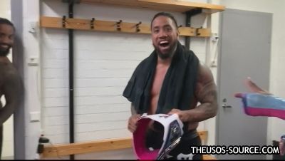 KOFI_KINGSTON_vs__JEY_USO_UpUpDownDown_Championship_Match_mp41380.jpg