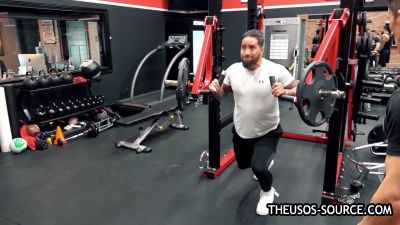 The_Usos___Athlean-X_PART_TWO___Ep_00_08_43_07_808.jpg