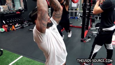 The_Usos___Athlean-X_PART_TWO___Ep_00_09_02_08_838.jpg