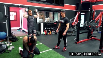 The_Usos___Athlean-X_PART_TWO___Ep_00_09_34_07_888.jpg