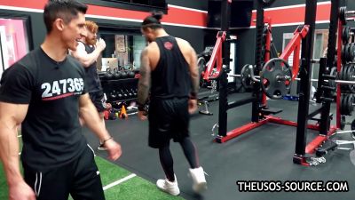 The_Usos___Athlean-X_PART_TWO___Ep_00_09_49_04_911.jpg