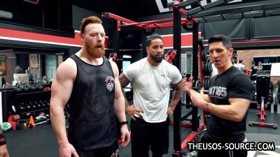 The_Usos___Athlean-X_PART_TWO___Ep_00_10_39_08_990.jpg
