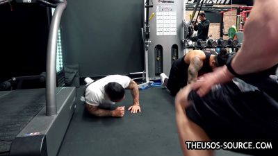 The_Usos___Athlean-X_PART_TWO___Ep_00_13_36_00_1266.jpg