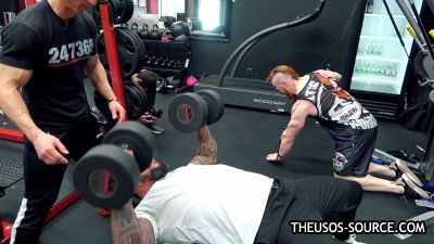 The_Usos___Athlean-X_PART_TWO___Ep_00_15_18_08_1427.jpg