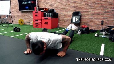 The_Usos___Athlean-X_PART_TWO___Ep_00_16_38_05_1552.jpg