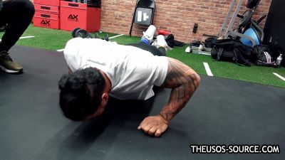 The_Usos___Athlean-X_PART_TWO___Ep_00_18_48_01_1755.jpg