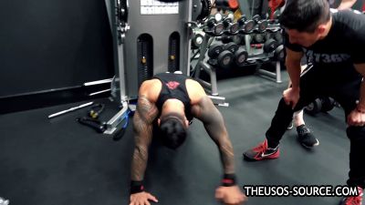 The_Usos___Athlean-X_PART_TWO___Ep_00_19_25_08_1814.jpg