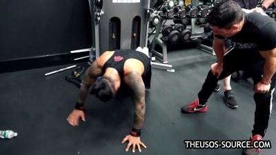 The_Usos___Athlean-X_PART_TWO___Ep_00_19_26_04_1815.jpg