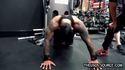 The_Usos___Athlean-X_PART_TWO___Ep_00_19_29_06_1820.jpg