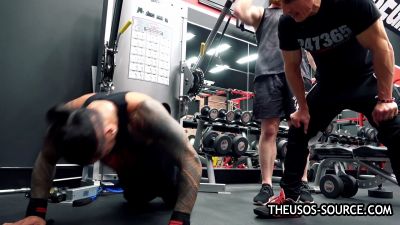 The_Usos___Athlean-X_PART_TWO___Ep_00_19_34_07_1828.jpg