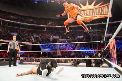 wwe-fastlane-2019-shane-mcmahon-e-the-miz-vs-the-usos-c-2-maxw-1280.jpg