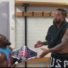 KOFI_KINGSTON_vs__JEY_USO_UpUpDownDown_Championship_Match_mp41329.jpg